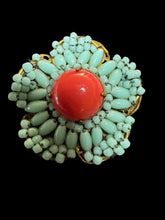 Load image into Gallery viewer, Vintage Miriam Haskell - Finely Find It Vintage!