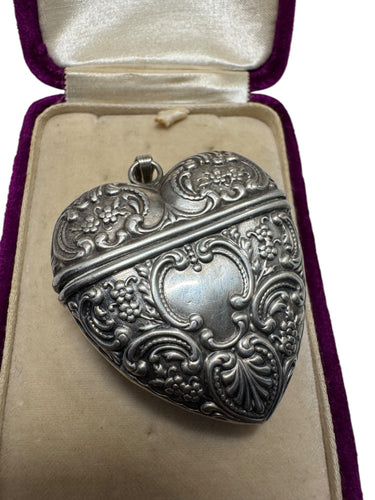 Antique Victorian sterling heart locket - Finely Find It Vintage!