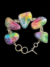 Load image into Gallery viewer, Rainbow quartz Bracelet in Silver metal